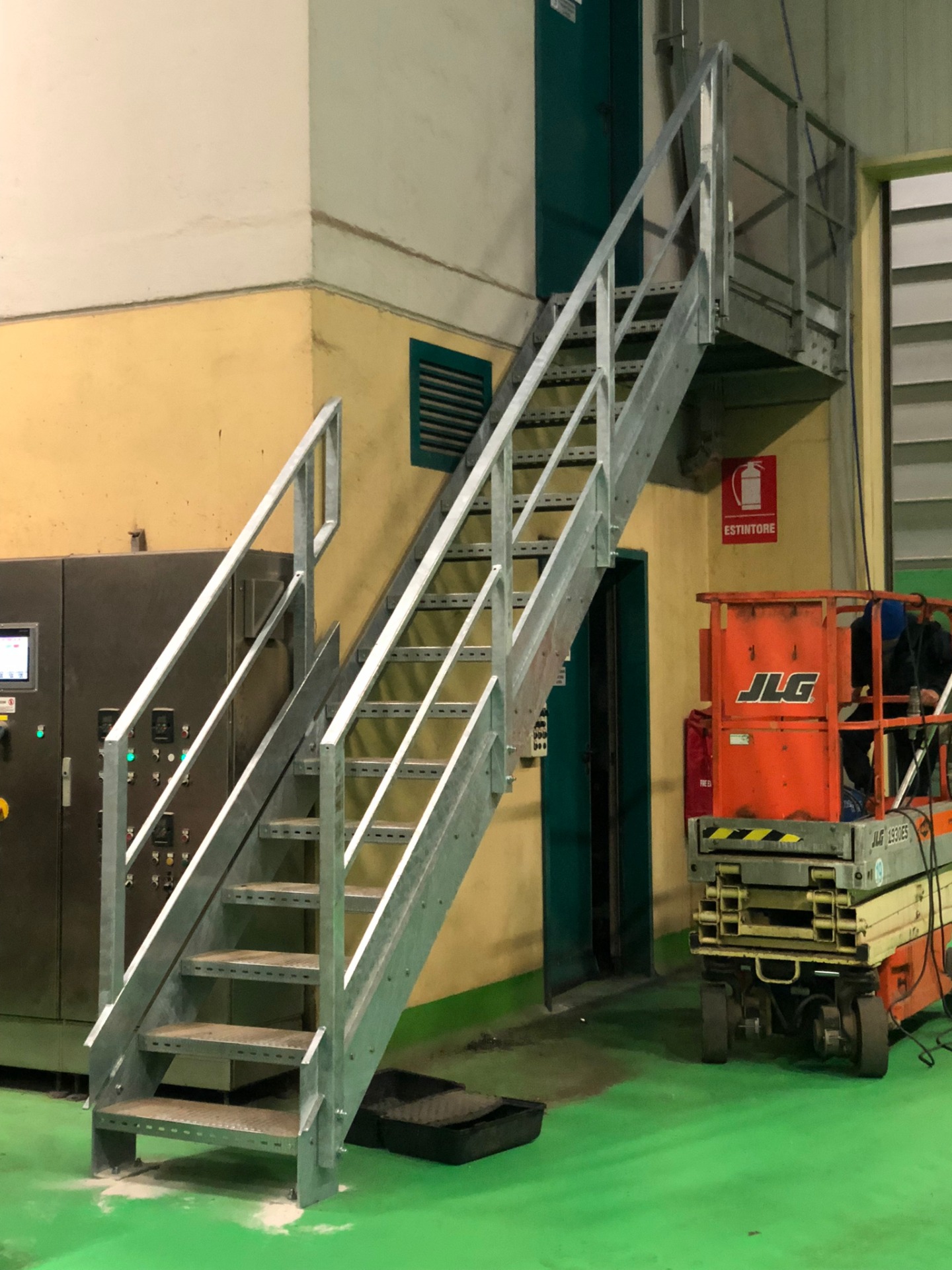 Supporto Sportello Per Campeggio Brunner - Blocca Antine Con Sistema A Molla | Ideale Per Camper E Van - Foto 6